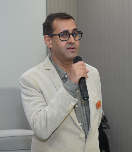 Divyanshu Ganatra - Keynote Speaker at Right Selection